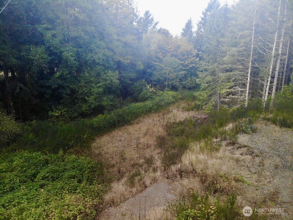 7625 NW Mountain Vista Lane