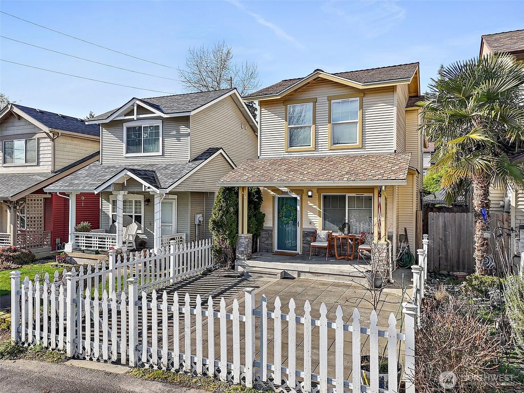 Photo of 20631 12th Avenue S, SeaTac, WA 98198 (MLS # 2477359)