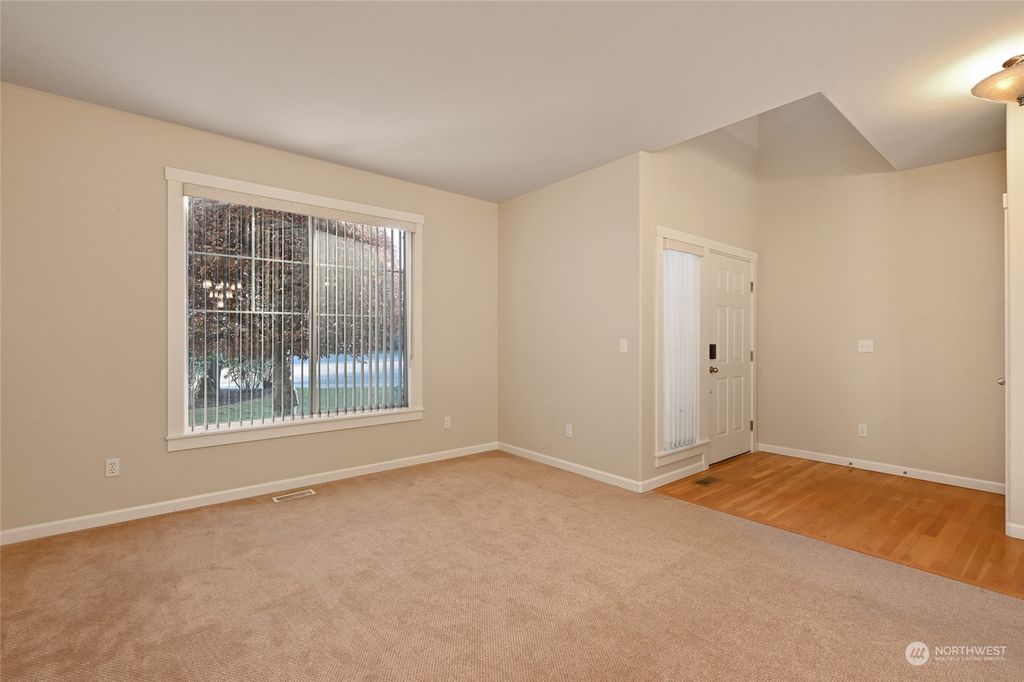 Photo of 6820 NE 161 Street, Kenmore, WA 98028 (MLS # 2325891)