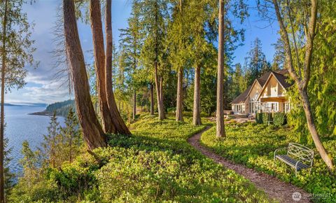 2527 Bretland Road Camano Island WA 98282