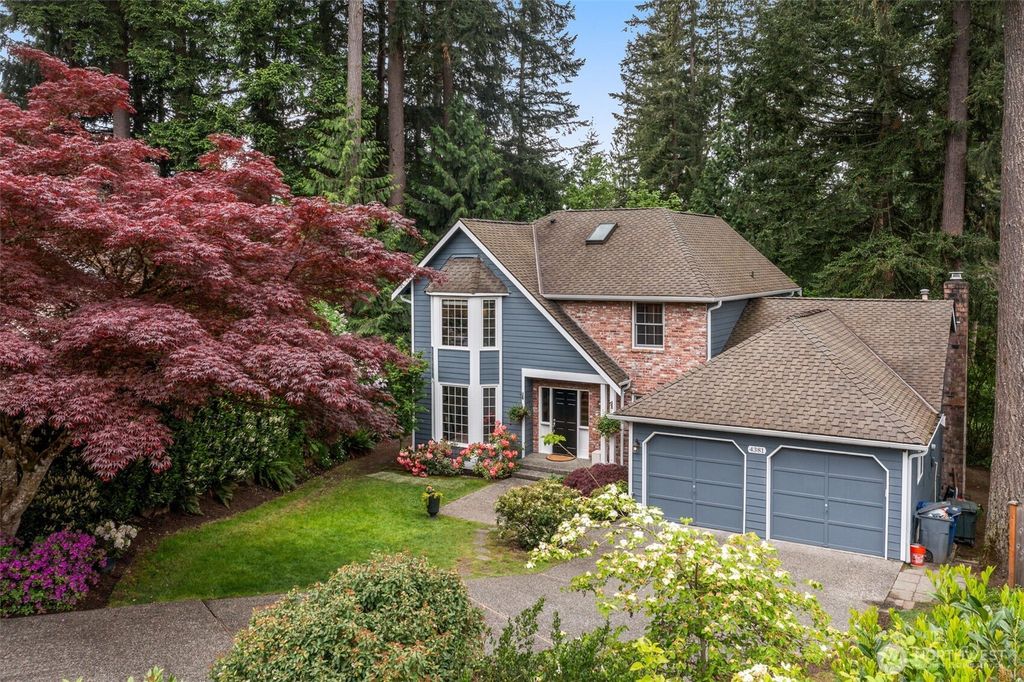 Photo of 4381 239th Place SE, Sammamish, WA 98029 (MLS # 2348143)