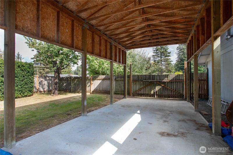 5649 Hudson Lane