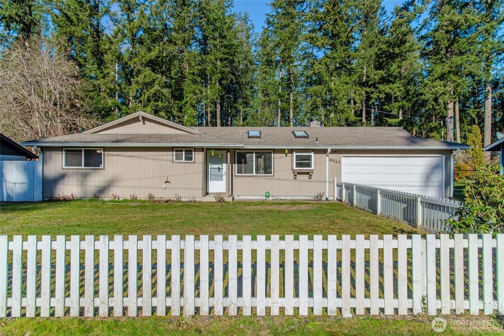 Photo of 18844 SE 244th Place, Covington, WA 98042 (MLS # 2326627)