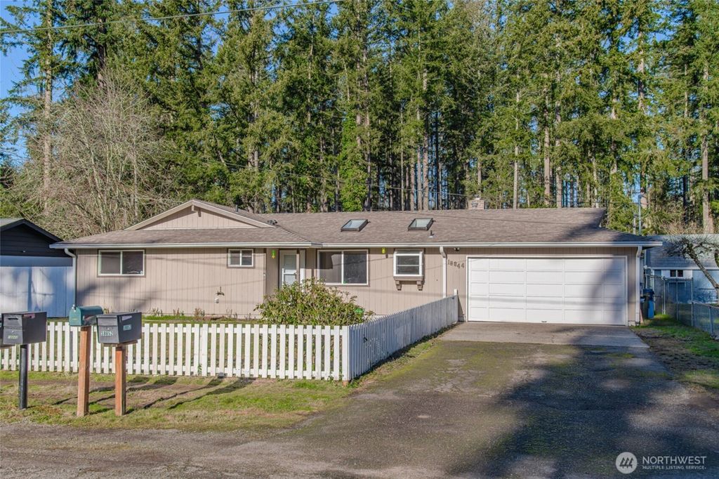 Photo of 18844 SE 244th Place, Covington, WA 98042 (MLS # 2326627)