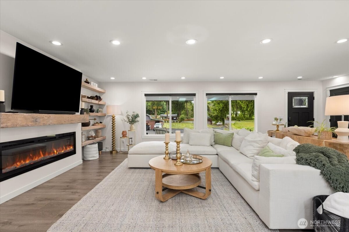 12125 E Woodland Avenue