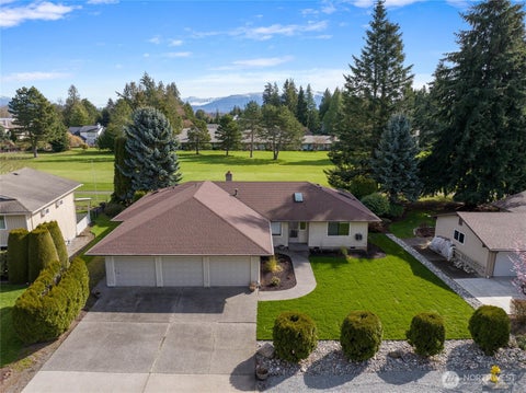 Photo of 12371 Rainier Drive, Burlington, WA 98233 (MLS # 2539354)