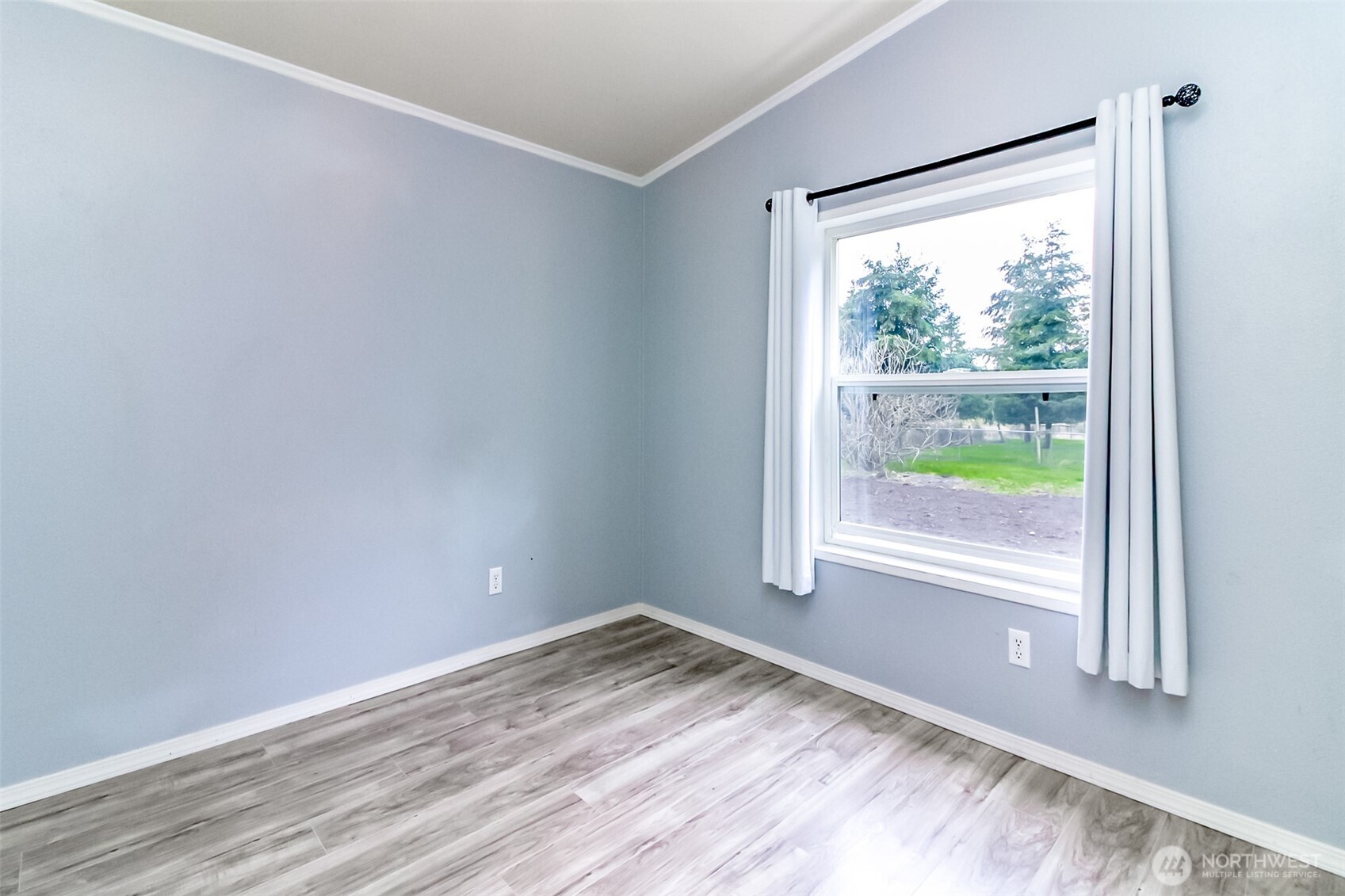 Yelm, Washington 98597, United States, 3 Bedrooms Bedrooms, ,2 BathroomsBathrooms,Residential,Pending,106598