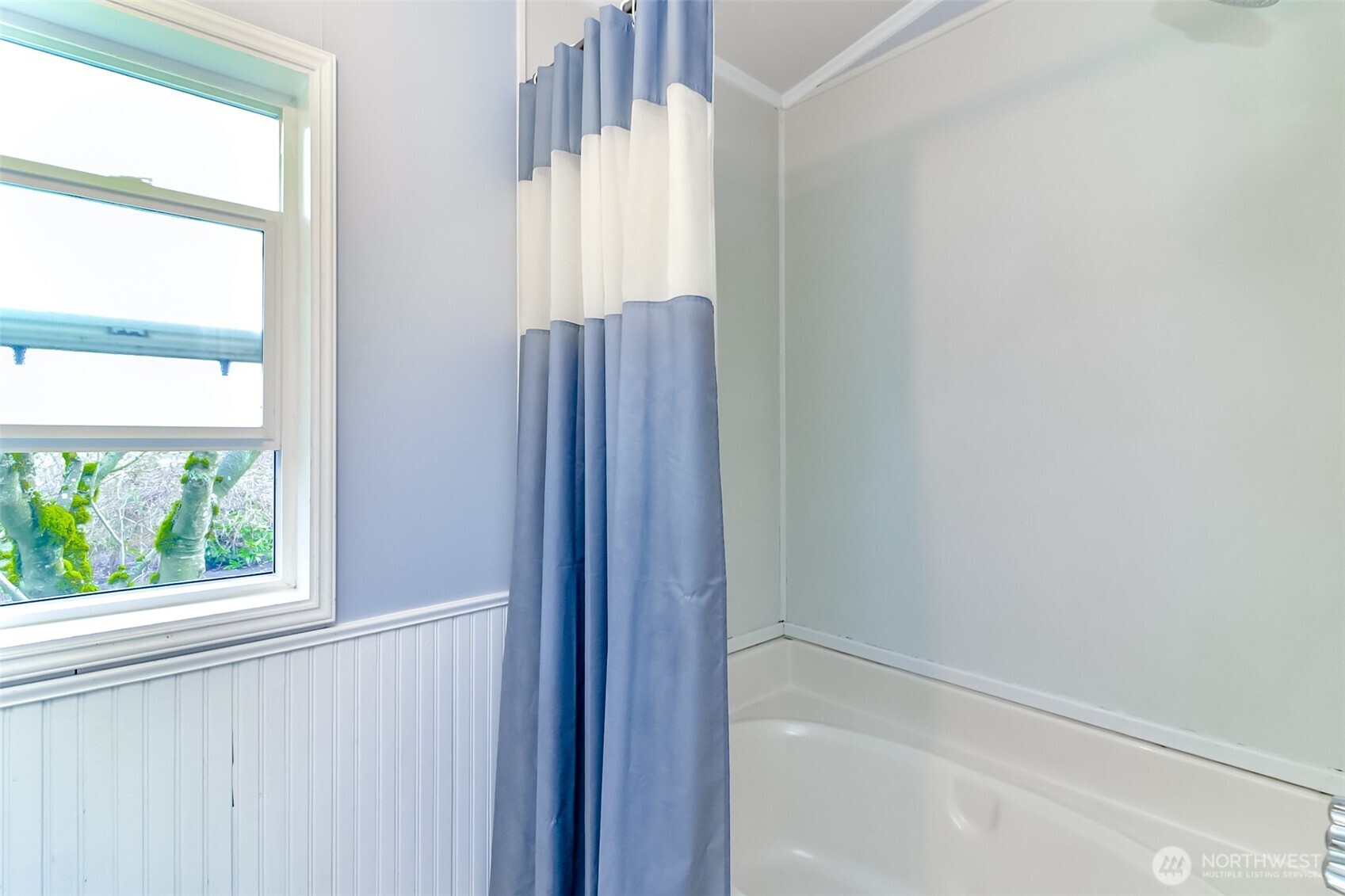 Yelm, Washington 98597, United States, 3 Bedrooms Bedrooms, ,2 BathroomsBathrooms,Residential,Pending,106598