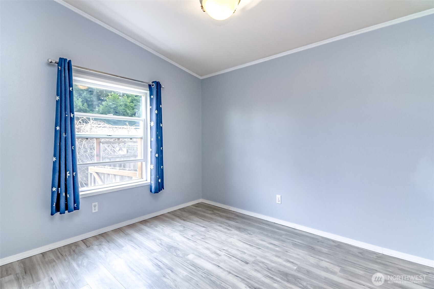 Yelm, Washington 98597, United States, 3 Bedrooms Bedrooms, ,2 BathroomsBathrooms,Residential,Pending,106598