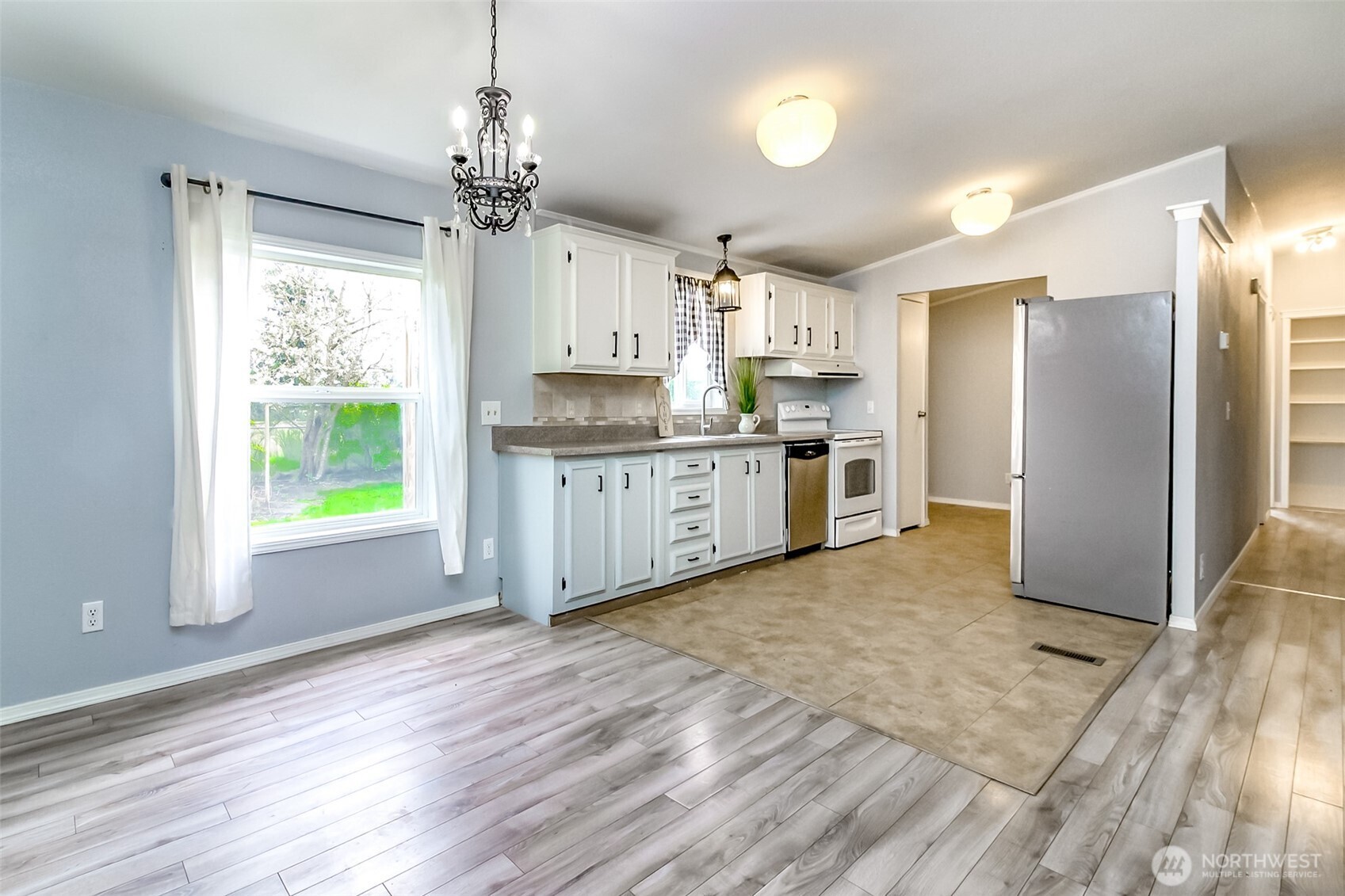 Yelm, Washington 98597, United States, 3 Bedrooms Bedrooms, ,2 BathroomsBathrooms,Residential,Pending,106598