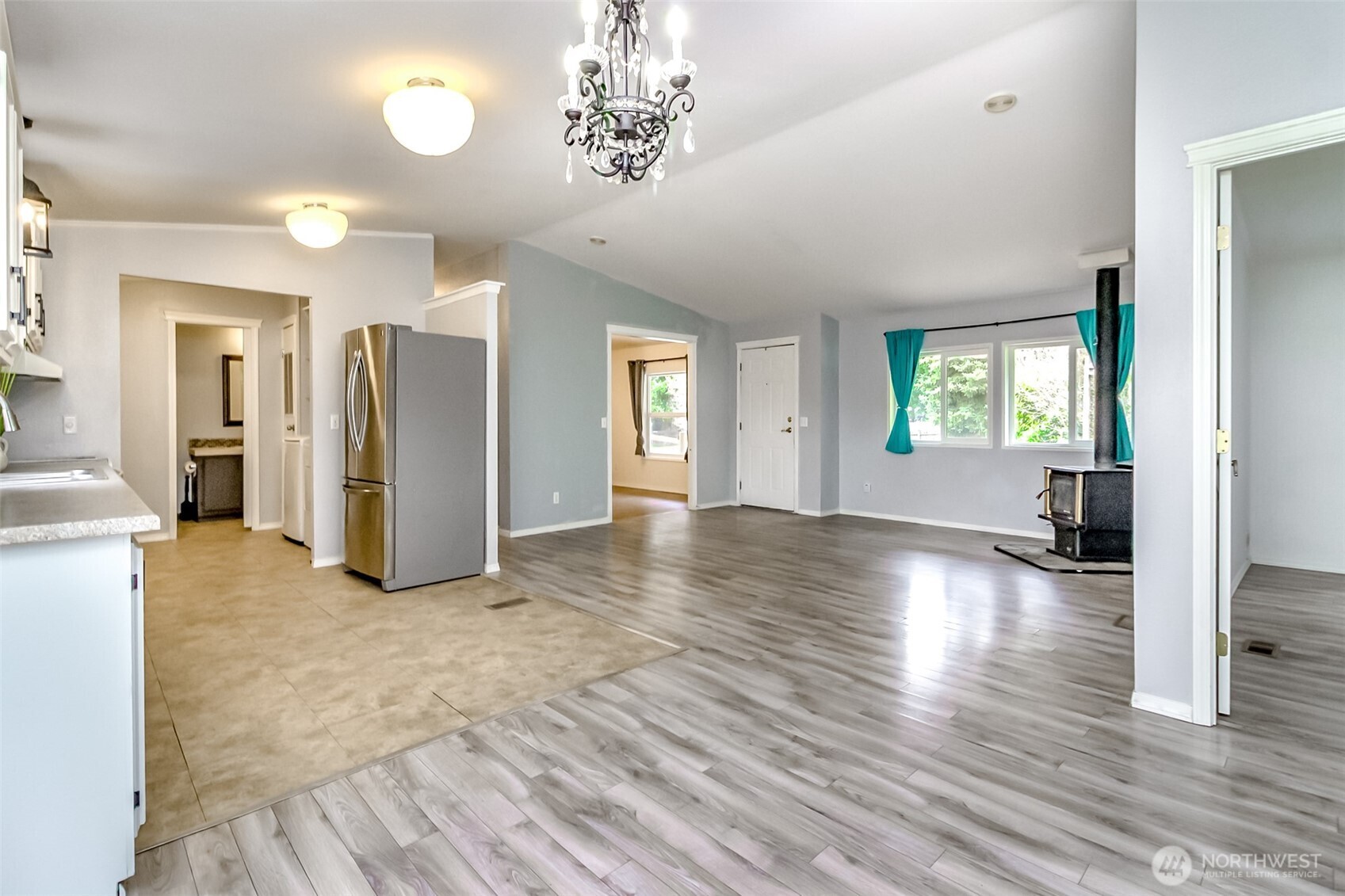 Yelm, Washington 98597, United States, 3 Bedrooms Bedrooms, ,2 BathroomsBathrooms,Residential,Pending,106598