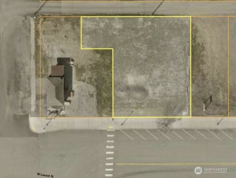 Photo of 123 W Locust St St, Waterville, WA 98858 (MLS # 2458841)