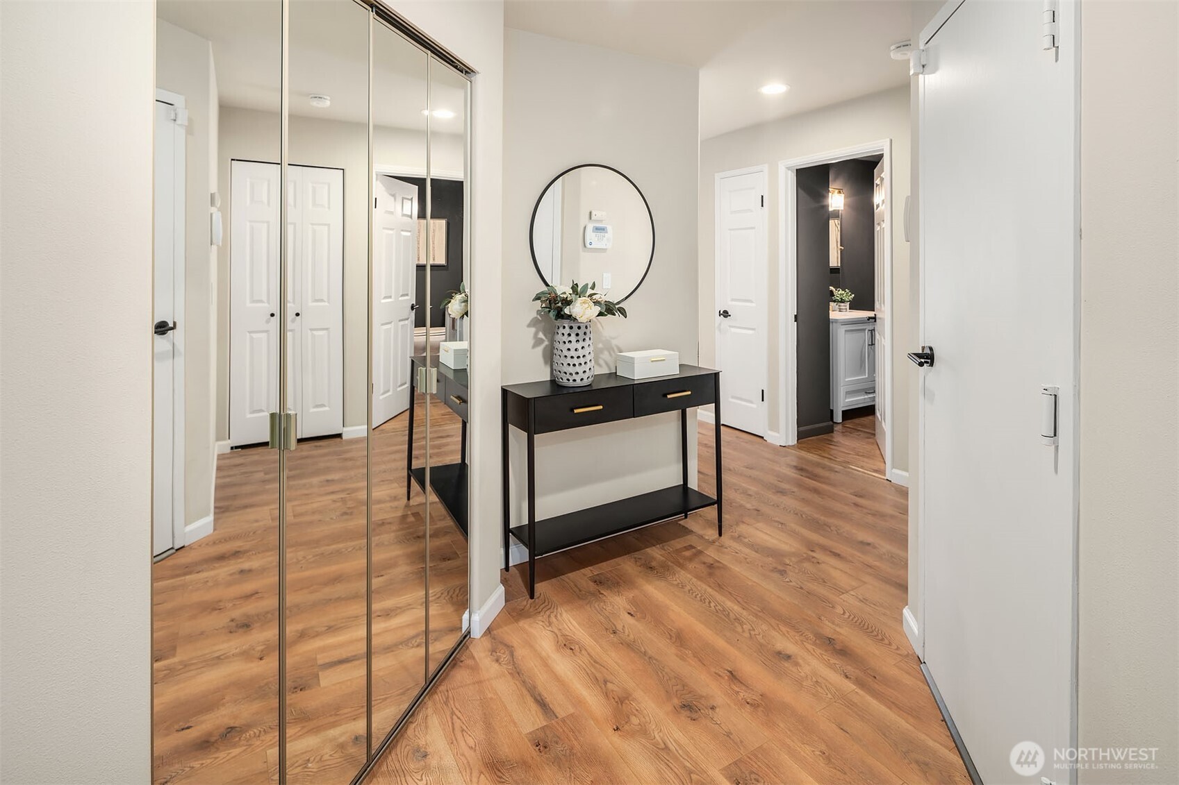 313 7th Avenue S 6