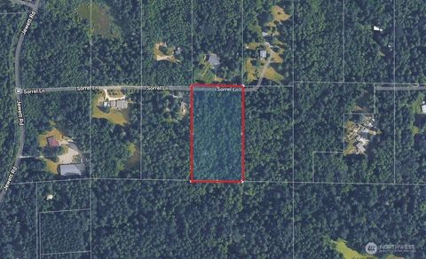 Photo of 0 XXX Sorrel Lane, Clinton, WA 98236 (MLS # 2456938)