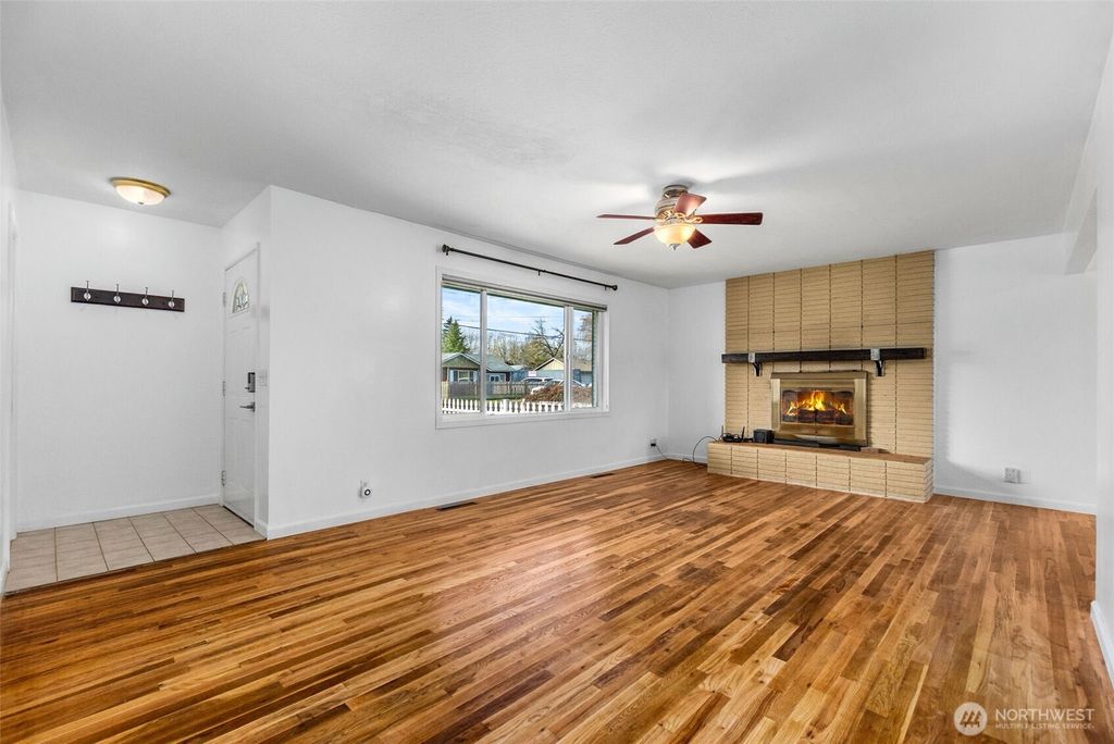 Photo of 602 SW 19th Street, Chehalis, WA 98532 (MLS # 2469029)