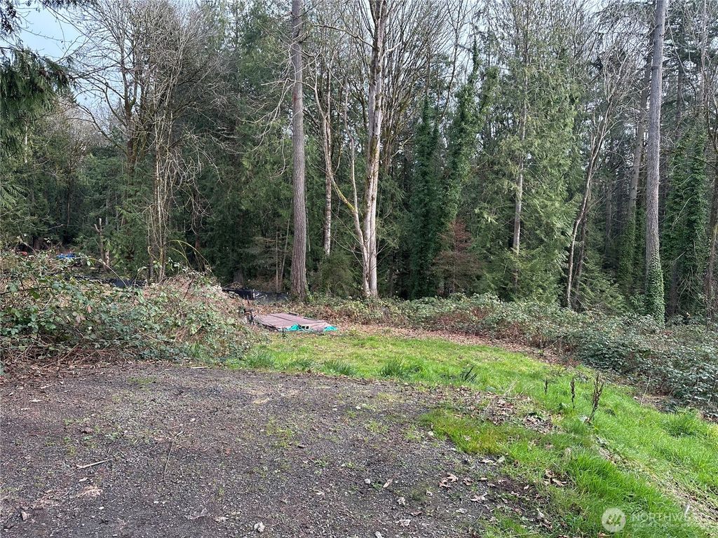 Photo of 20594 Alder Street NE, Indianola, WA 98342 (MLS # 2472955)