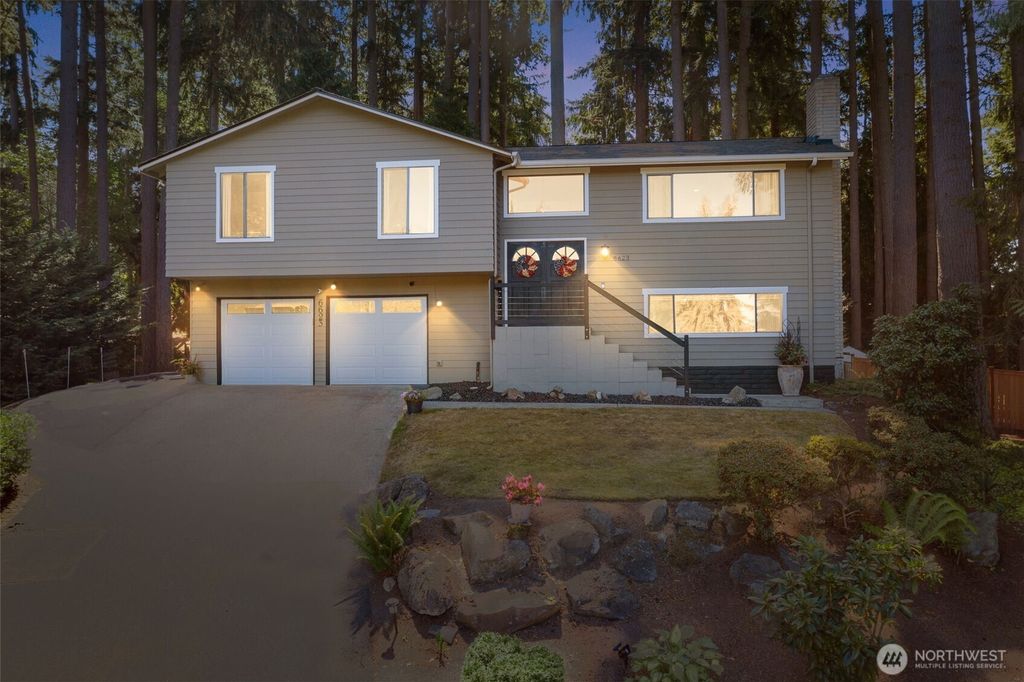 Photo of 6623 158th Place SW, Edmonds, WA 98026 (MLS # 2420600)