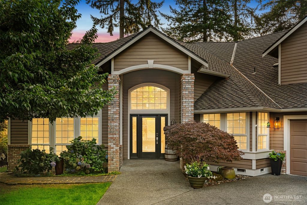 Photo of 15226 16th Avenue SE, Mill Creek, WA 98012 (MLS # 2428643)