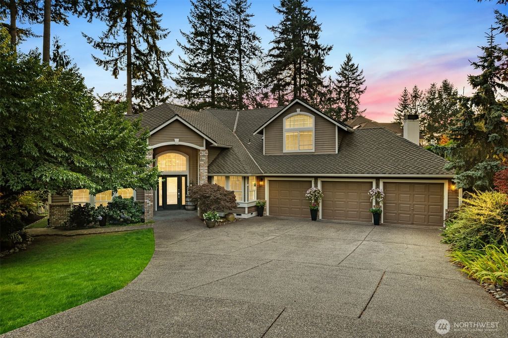 Photo of 15226 16th Avenue SE, Mill Creek, WA 98012 (MLS # 2428643)