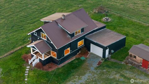 Photo of 30731 Walberg Road, Sedro Woolley, WA 98284 (MLS # 2490758)