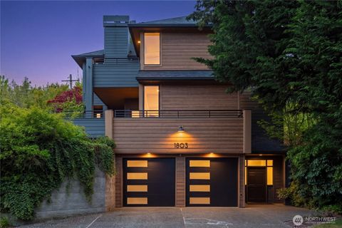 1803 Bigelow Avenue N Seattle WA 98109