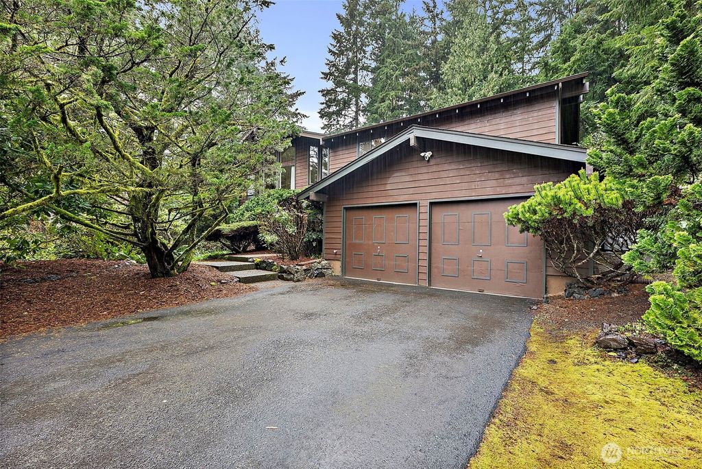 Photo of 1795 SE Auburn Street, Port Orchard, WA 98367 (MLS # 2507734)