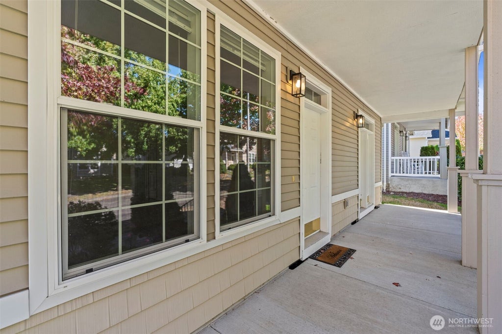 Photo of 8425 16th Avenue SE, Olympia, WA 98503 (MLS # 2593839)