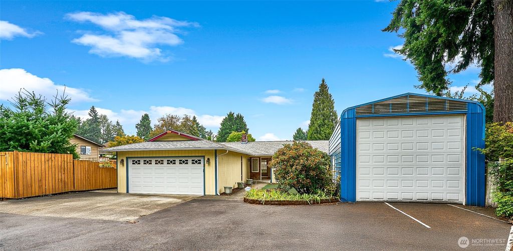 Photo of 26225 Woodland Way S, Kent, WA 98030 (MLS # 2433477)
