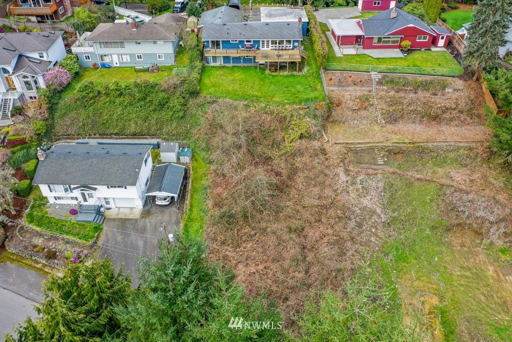 Photo of 0 Thomson Avenue, Everett, WA 98203 (MLS # 1907851)