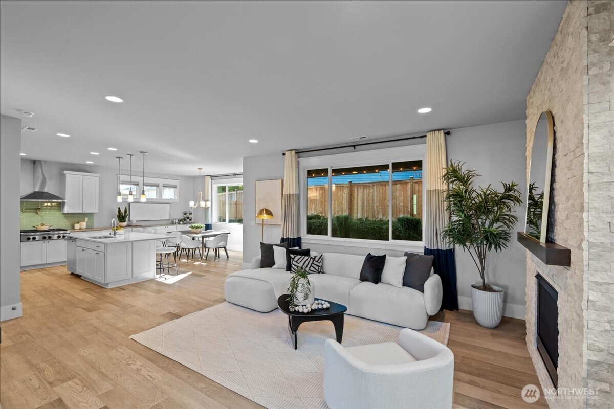 13015 135th Place NE