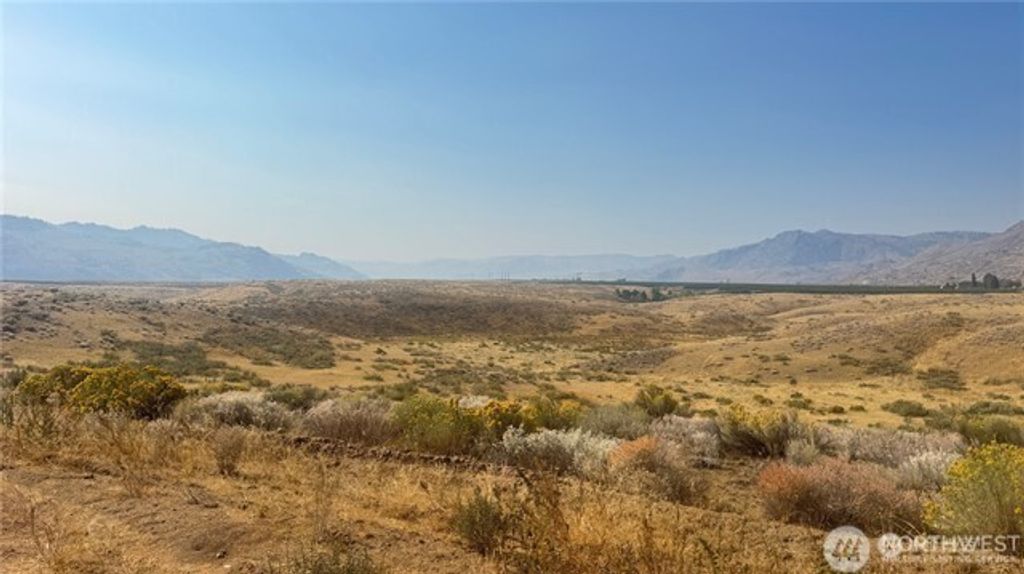Photo of 0 Lot 29 - 30 B and O North Road, Okanogan, WA 98840 (MLS # 2514743)