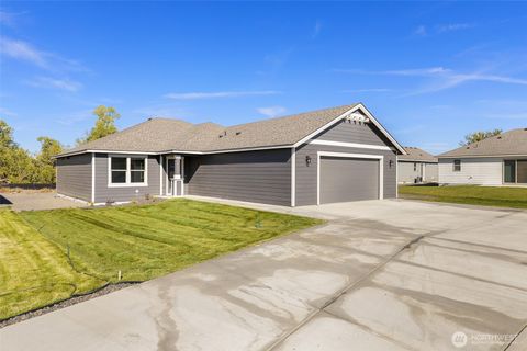 4246 W Sandy Court Moses Lake WA 98837