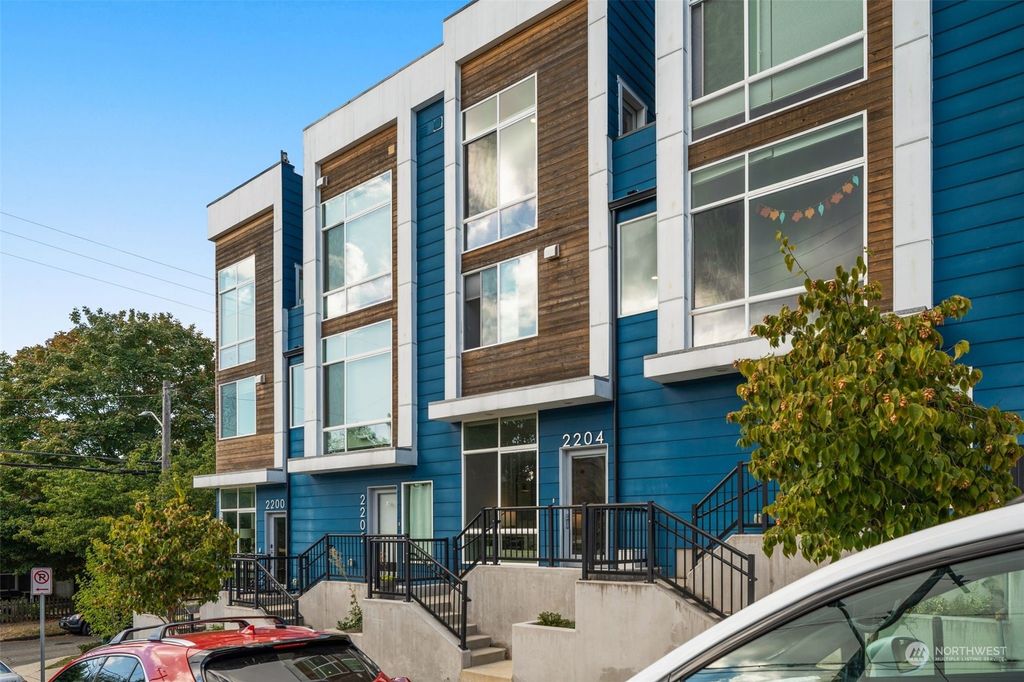 Photo of 2204 E Fir Street, Seattle, WA 98122 (MLS # 2317575)