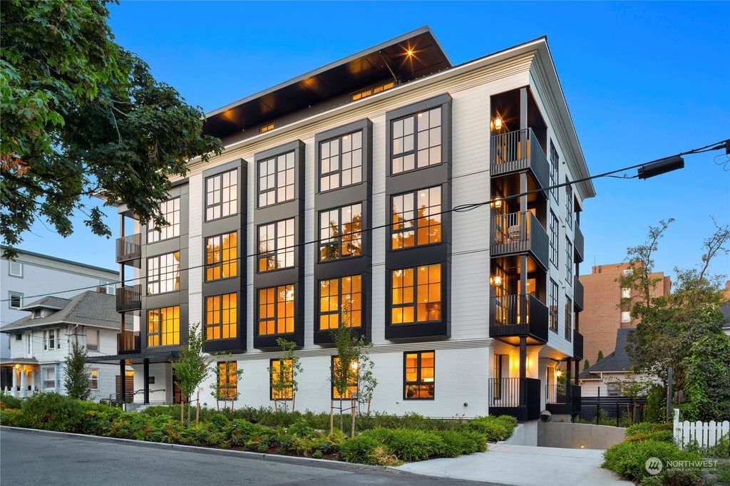 Photo of 1406 3rd Avenue W #403, Seattle, WA 98119 (MLS # 2201656)