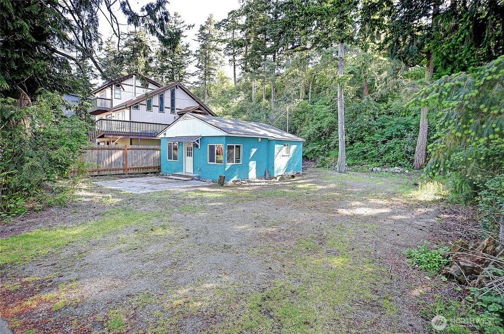 Photo of 566 Sundin Drive, Camano Island, WA 98282 (MLS # 2495954)