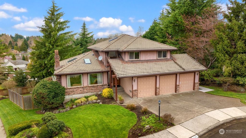 Photo of 1130 SW 322nd Street, Federal Way, WA 98023 (MLS # 2208988)