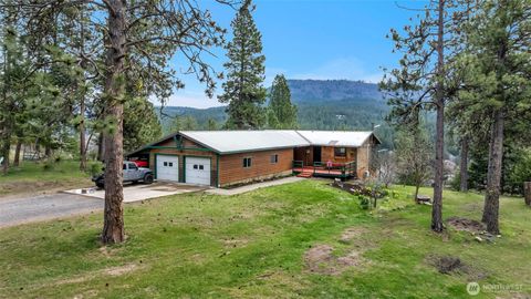 Photo of 200 Teanaway Ridge Way, Cle Elum, WA 98922 (MLS # 2509336)