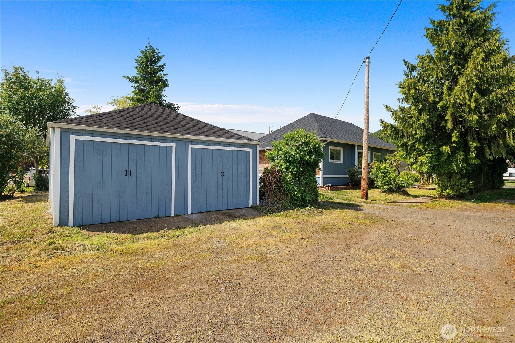1143 Willapa Street