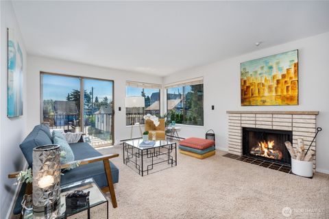 8015 Greenwood Avenue N 404 Seattle WA 98103