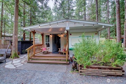 3 Wilderness Way Deming WA 98244