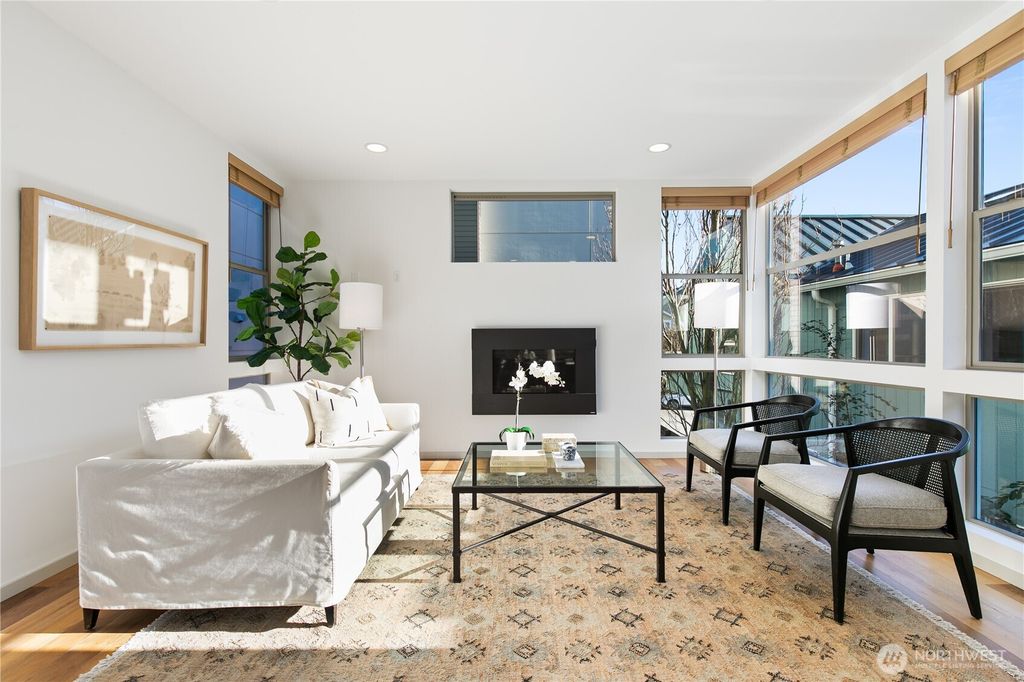 Photo of 6729 14th Avenue NW #B, Seattle, WA 98117 (MLS # 2470722)