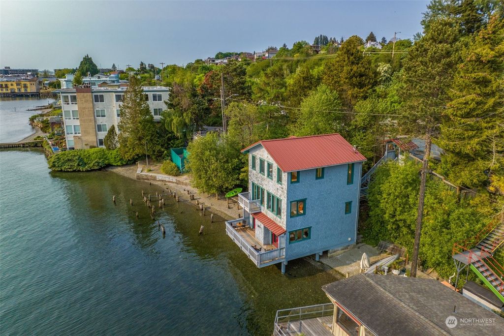 Photo of 5631 Seaview Avenue NW, Seattle, WA 98107 (MLS # 2070401)