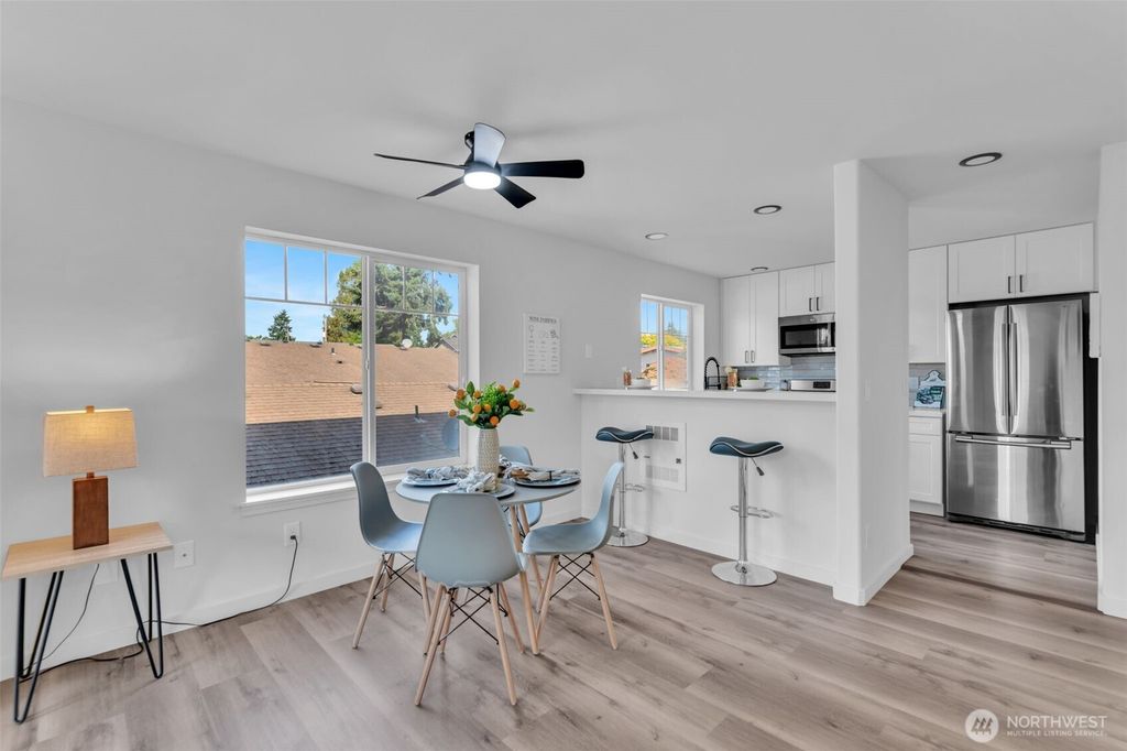 Photo of 536 N 103rd Street #A, Seattle, WA 98133 (MLS # 2411051)