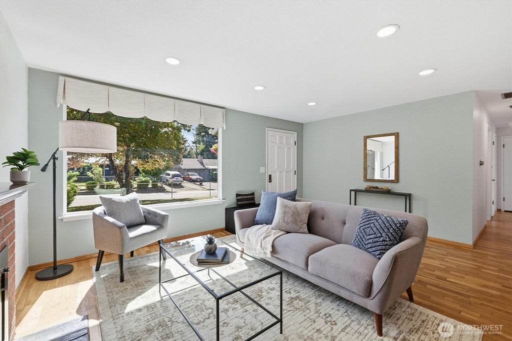 Photo of 4222 SE 3rd Street, Renton, WA 98059 (MLS # 2585805)