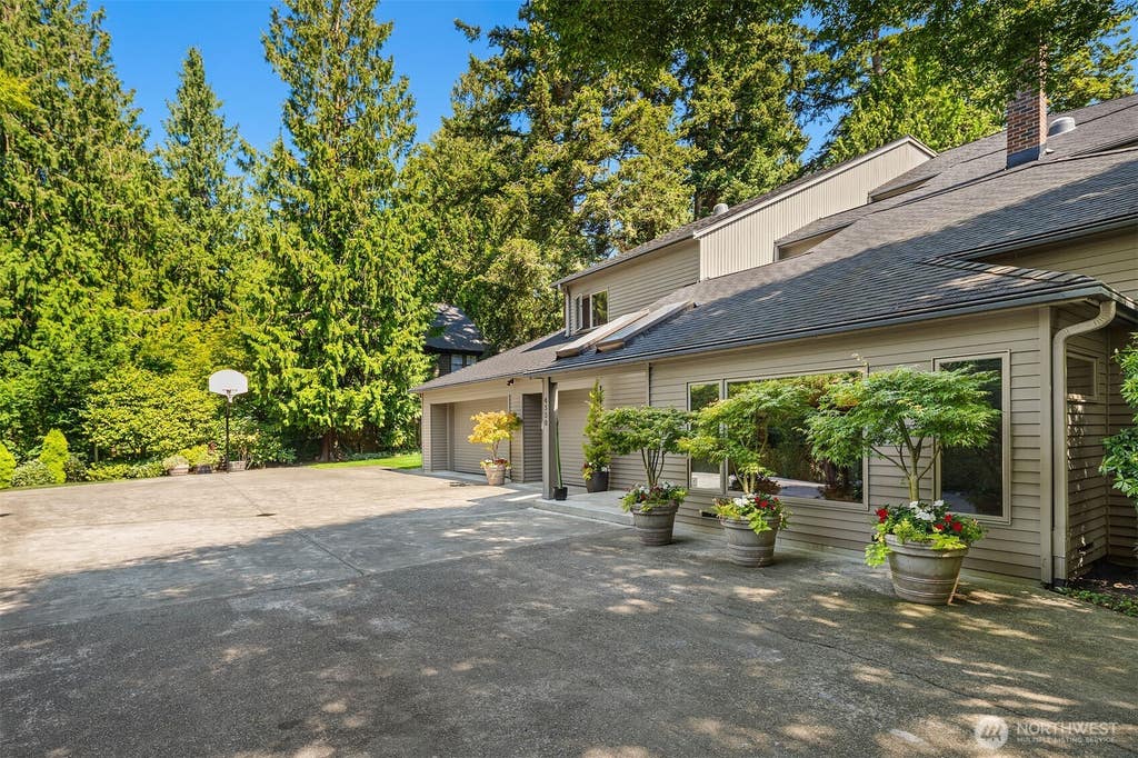 Photo of 4330 W Cramer Street, Seattle, WA 98199 (MLS # 2571314)