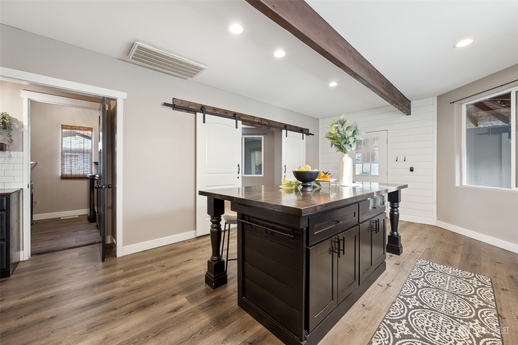 Tenino, Washington 98589, United States, 4 Bedrooms Bedrooms, ,4 BathroomsBathrooms,Residential,Active,25309