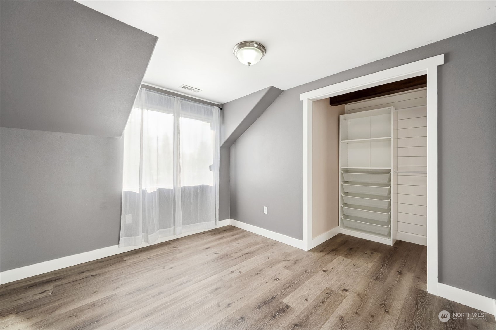 Tenino, Washington 98589, United States, 4 Bedrooms Bedrooms, ,4 BathroomsBathrooms,Residential,Active,25309