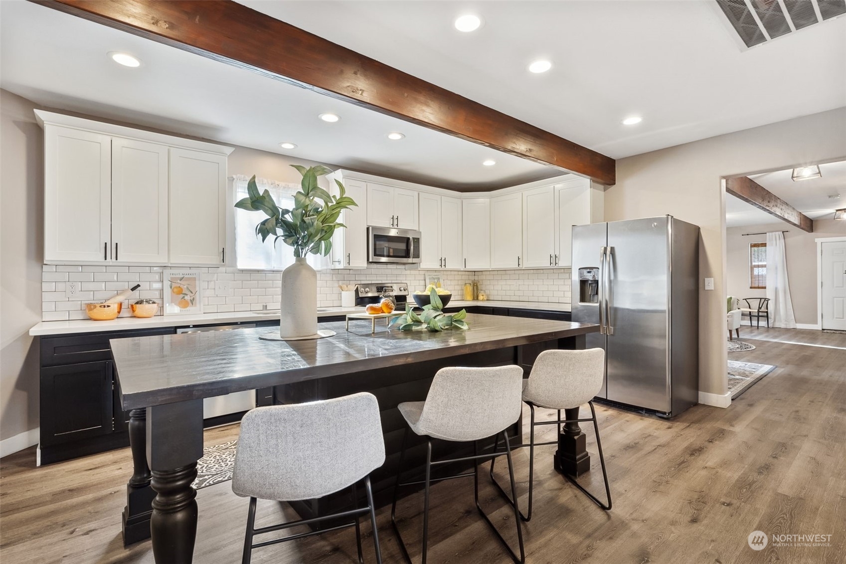 Tenino, Washington 98589, United States, 4 Bedrooms Bedrooms, ,4 BathroomsBathrooms,Residential,Active,25309