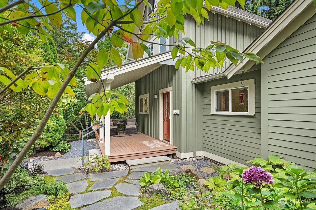 Photo of 13428 NE 111th Court, Redmond, WA 98052 (MLS # 2286703)