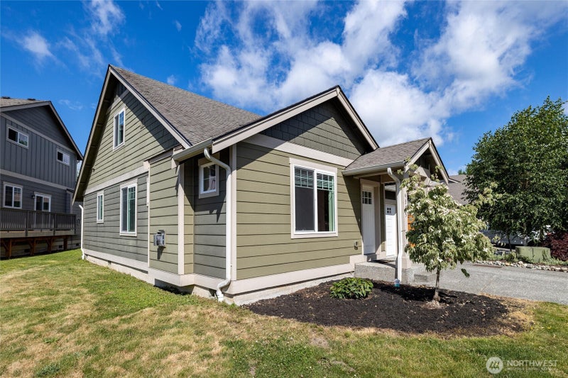 4325 Larch Lane
